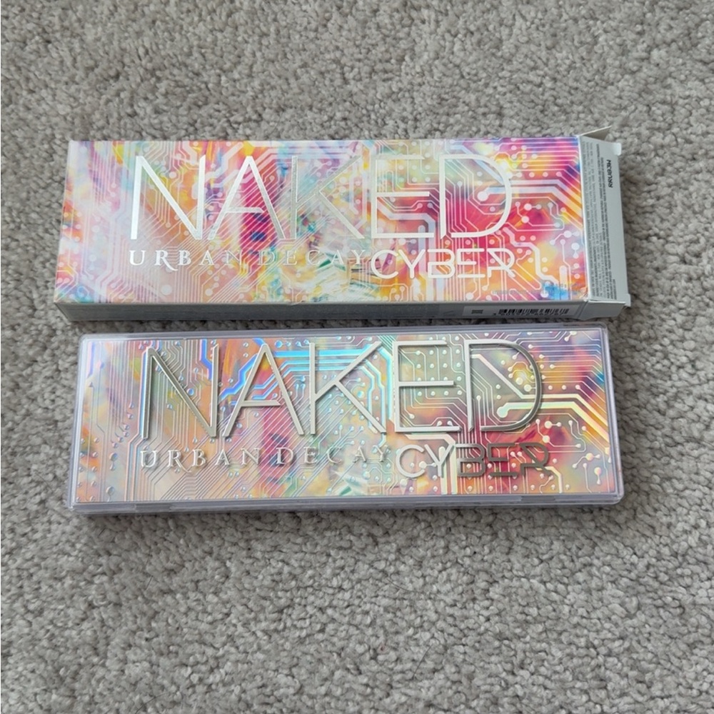 Urban Decay limited edition Naked Cyber Eyeshadow Palette